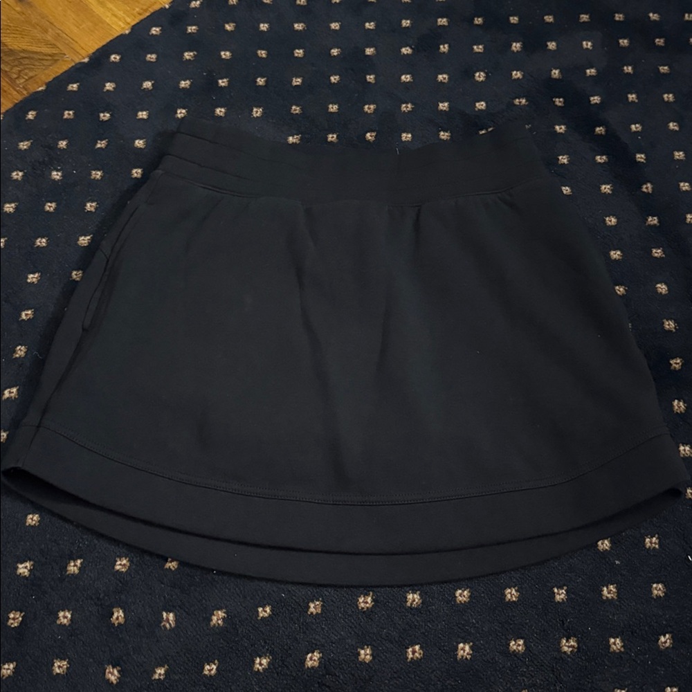 Stylish Black Mini Skirt
